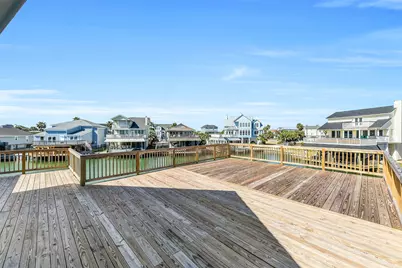 1326 Hawaii Drive, Tiki Island, TX 77554 - Photo 15