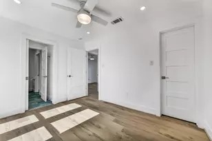 1326 Hawaii Dr, Tiki Island, TX 77554 - Photo 21