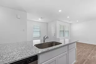 14659 New Vlg Dr, Willis, TX 77378 - Photo 11