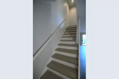 5056 Glenmont Drive, Houston, TX 77081 - Photo 27