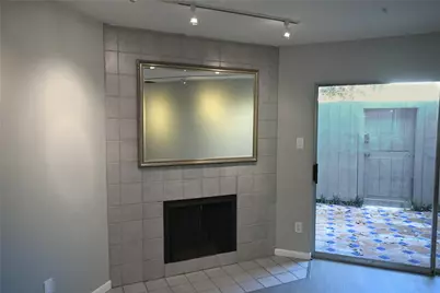 5056 Glenmont Drive, Houston, TX 77081 - Photo 7