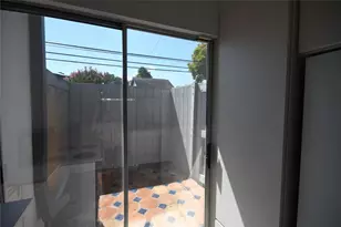 5056 Glenmont Dr, Houston, TX 77081 - Photo 15