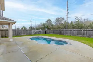 403 American Black Bear Dr, Crosby, TX 77532 - Photo 23