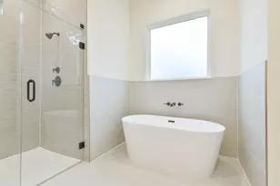 6999 McCrae Ln, Bryan, TX 77808 - Photo 11