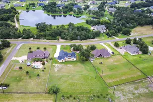 6999 McCrae Ln, Bryan, TX 77808 - Photo 17
