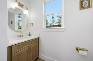 8904 Knoll Leaf Dr, Houston, TX 77080 - Photo 11