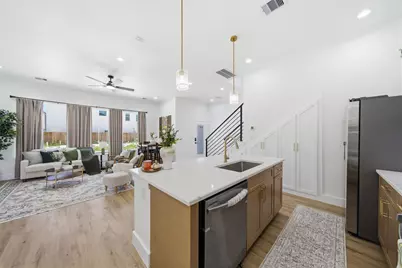 8904 Knoll Leaf Drive, Houston, TX 77080 - Photo 7