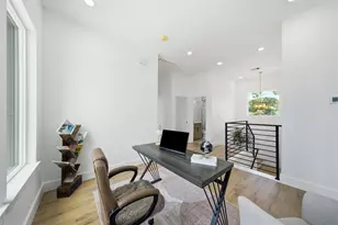 8904 Knoll Leaf Dr, Houston, TX 77080 - Photo 15