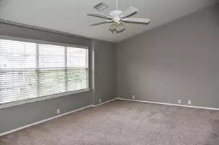 13600 Breton Ridge St, Houston, TX 77070 - Photo 21