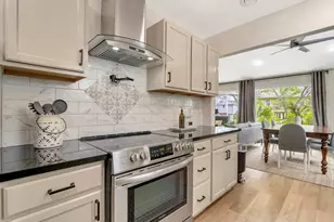 1002 Staples Ave, Seabrook, TX 77586 - Photo 11