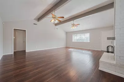 17114 Quail Glen Drive, Houston, TX 77489 - Photo 5