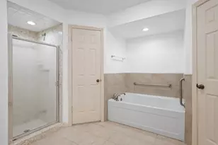 3406 Wildwood Ridge Ct, Houston, TX 77339 - Photo 25