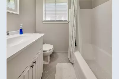 315 Pine Street, Lake Jackson, TX 77566 - Photo 19
