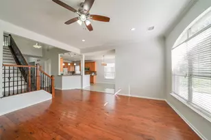 12107 Canyon Mills Dr, Houston, TX 77095 - Photo 9