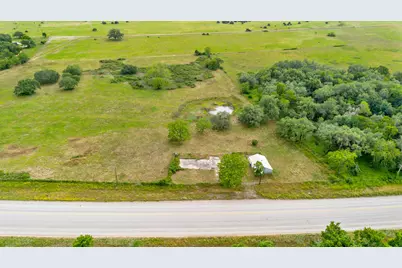 4882 E US Highway 90A, Alleyton, TX 78935 - Photo 3
