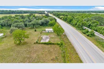 4882 E US Highway 90A, Alleyton, TX 78935 - Photo 7