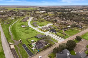 149 Bayou Bend Blvd, Angleton, TX 77515 - Photo 23