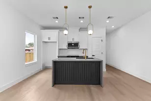 2316 McKee St, Houston, TX 77009 - Photo 5