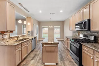 6919 Kemper Drive, Pasadena, TX 77505 - Photo 7