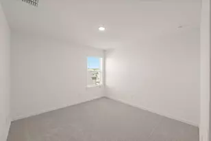 8407 Tranquil Bay Ct, Baytown, TX 77523 - Photo 17