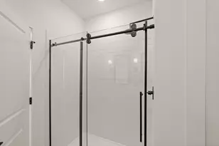 8407 Tranquil Bay Ct, Baytown, TX 77523 - Photo 13