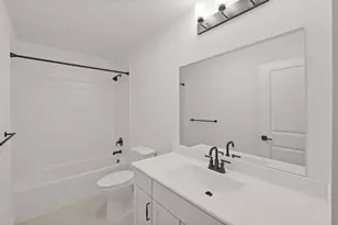 8407 Tranquil Bay Ct, Baytown, TX 77523 - Photo 19