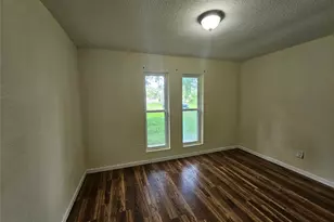 132 Otter Trail, Lake Jackson, TX 77566 - Photo 11