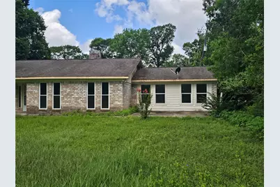 132 Otter Trail, Lake Jackson, TX 77566 - Photo 3