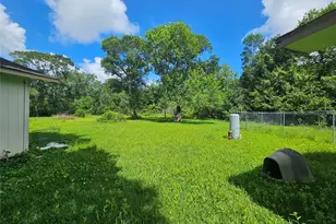 132 Otter Trail, Lake Jackson, TX 77566 - Photo 17