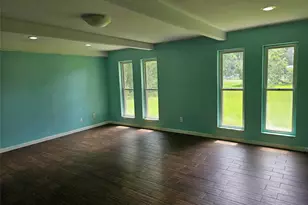 132 Otter Trail, Lake Jackson, TX 77566 - Photo 5