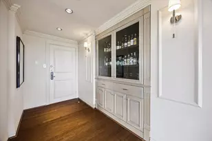 49 Briar Hollow Ln, Houston, TX 77027 - Photo 5
