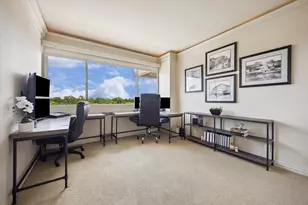 49 Briar Hollow Ln, Houston, TX 77027 - Photo 17