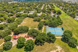 4321 Kingfisher Dr, Houston, TX 77035 - Photo 41