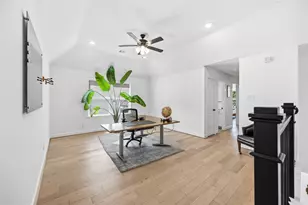 723 W 16th St, Houston, TX 77008 - Photo 15