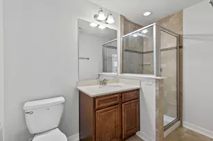 14 W Oaks Dr, Pasadena, TX 77058 - Photo 21