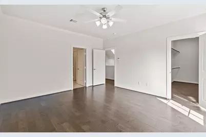 14 W Oaks Drive, Pasadena, TX 77058 - Photo 9