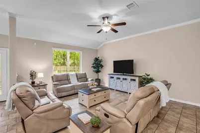 34 Sawbridge Circle, Spring, TX 77389 - Photo 5
