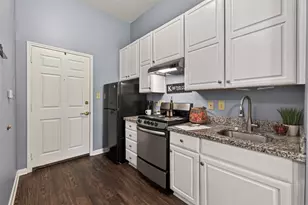 929 Rockmead, Kingwood, TX 77339 - Photo 5