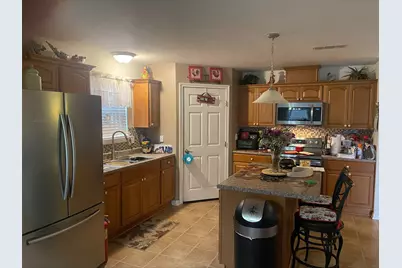 504 16th Avenue N, Texas City, TX 77590 - Photo 5