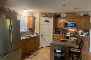 504 16th Ave N, Texas City, TX 77590 - Photo 5