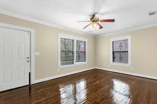 1211 Bigelow St, Houston, TX 77009 - Photo 9