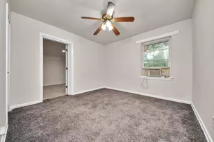 2703 Knotty Oaks Trail, Houston, TX 77045 - Photo 29