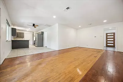 5419 Beechnut Street, Houston, TX 77096 - Photo 9