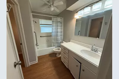 8109 Magnolia Lane, Hitchcock, TX 77563 - Photo 11