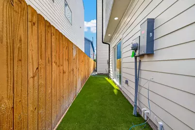 1103 Wilson St, Houston, TX 77019 - Photo 31