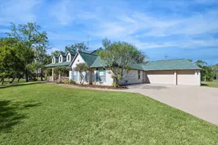 17502 Hamill Dr, Rosharon, TX 77583 - Photo 11