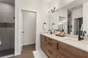 1790 N Peach Creek Dr, Dayton, TX 77535 - Photo 15