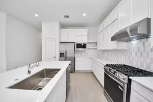 27443 Sunterra Village Dr, Katy, TX 77493 - Photo 21