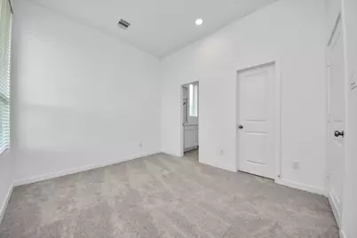 27443 Sunterra Village Dr, Katy, TX 77493 - Photo 25