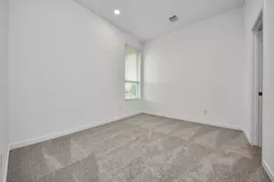 27443 Sunterra Village Dr, Katy, TX 77493 - Photo 23